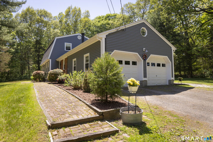 Property Photo:  1472 Hartford Turnpike  CT 06473 