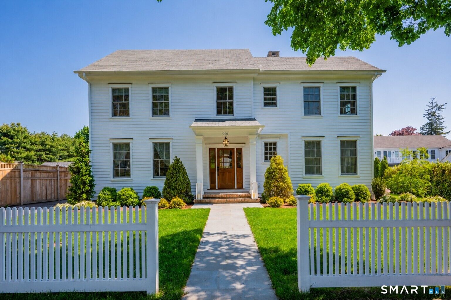 Property Photo:  920 Old Post Road  CT 06824 