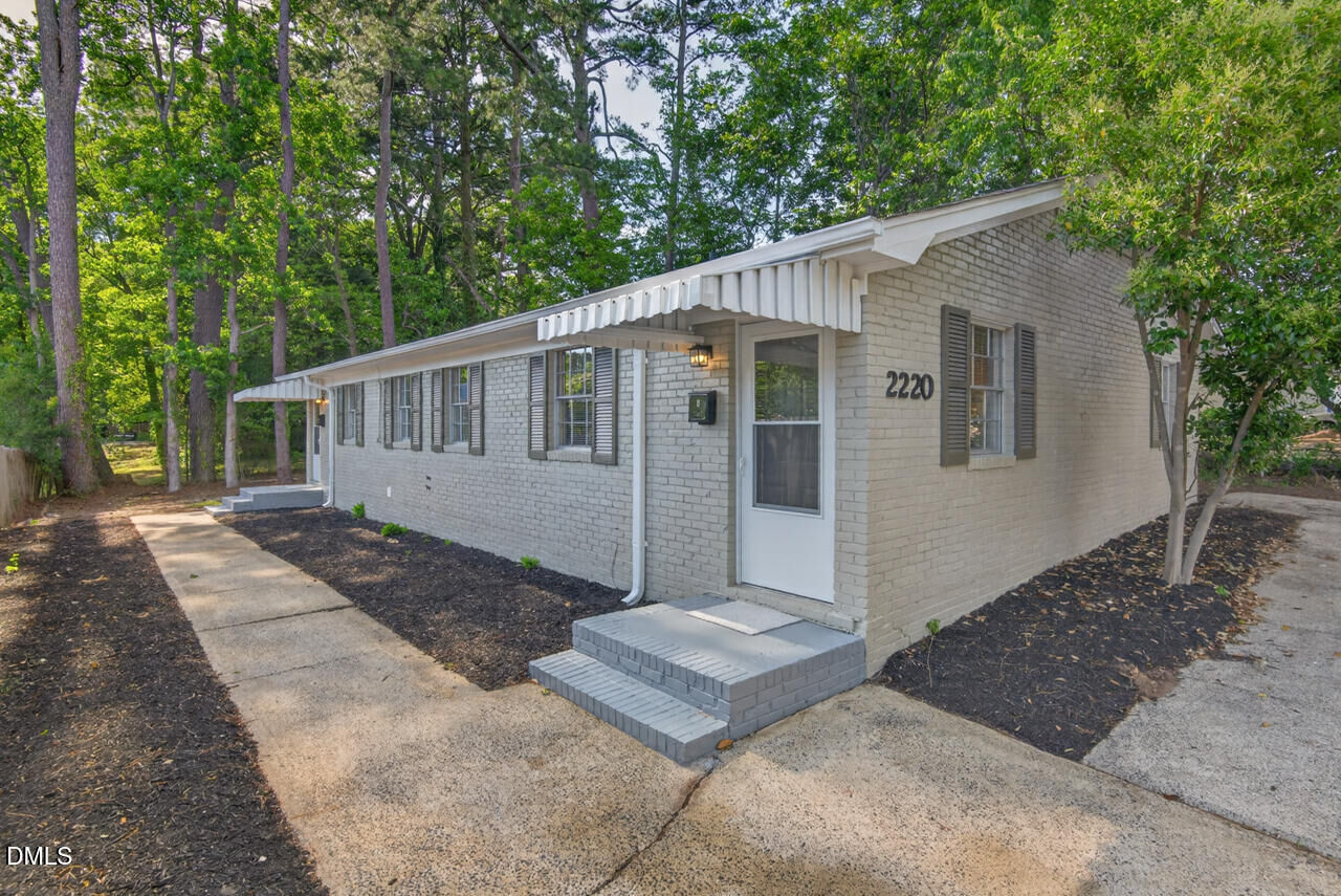 Property Photo: 2220 Lincoln Street NC 27707