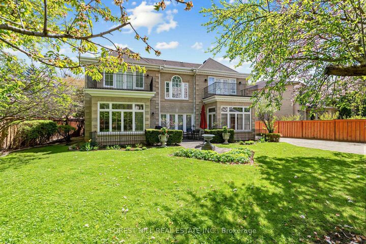 Property Photo: 44 Cotswold Crescent ON M2P 1N2