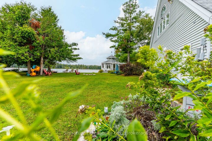 Property Photo: 41 Duncombe Drive ON K0M 1K0