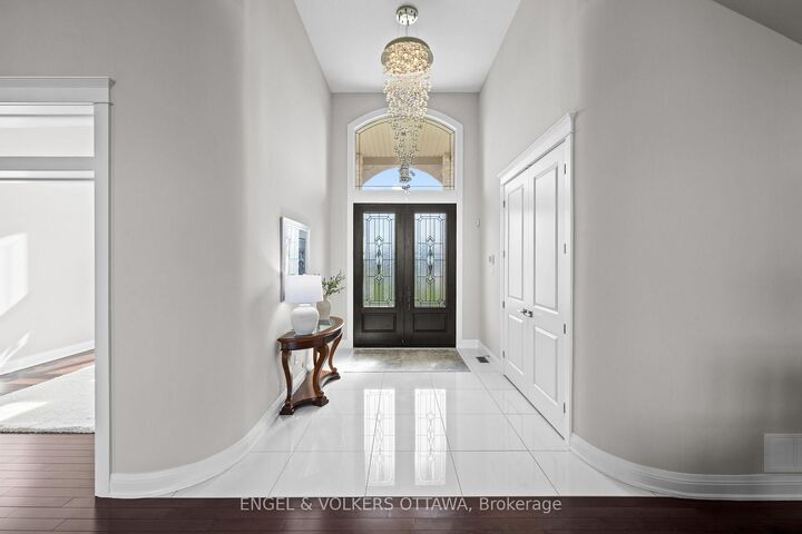 Property Photo: 1457 Waters Edge Way ON K4P 0C6