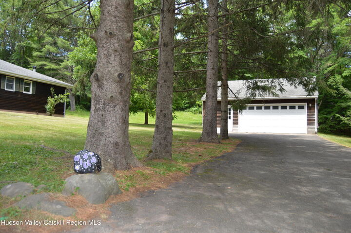 Property Photo:  4 Willa  NY 12416 
