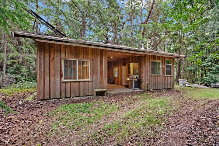 Property Photo: 345 Evergreen Lane BC V0N 2G0