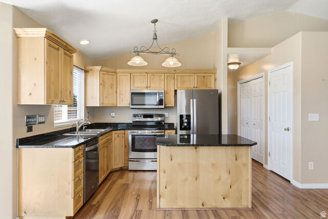 Property Photo: 2161 W Craig Ln UT 84075