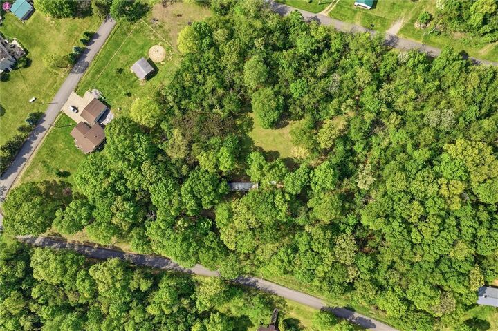 Property Photo:  1095 Marshall Heights Rd  PA 15717 