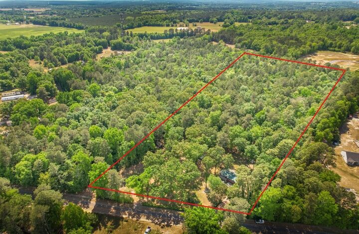 Property Photo:  800 Old Whiskey Road S  SC 29809 