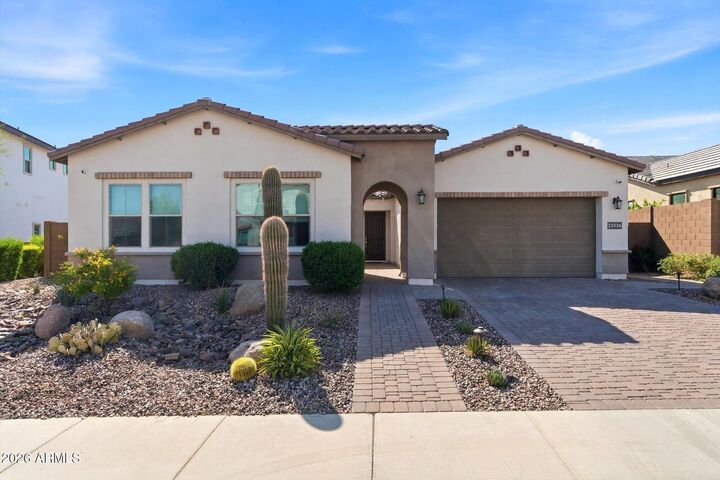 Property Photo: 22036 N 59th Way AZ 85054