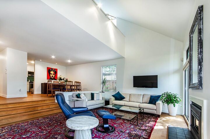 Property Photo:  2324 W 6th Avenue Th  BC V6K 1V9 