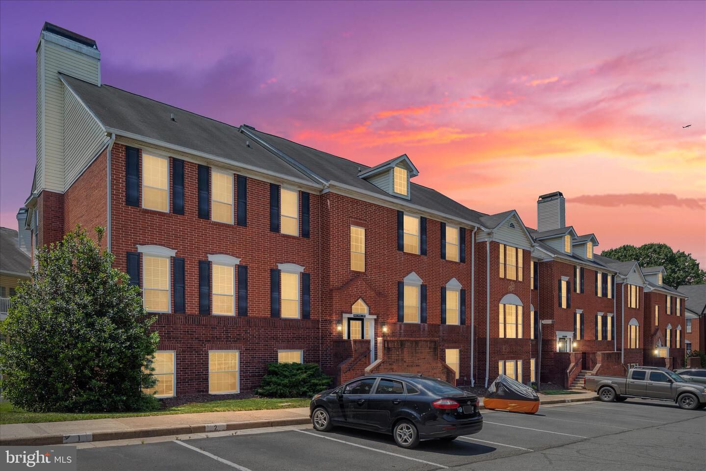 Property Photo:  664 Gateway Drive SE 302  VA 20175 