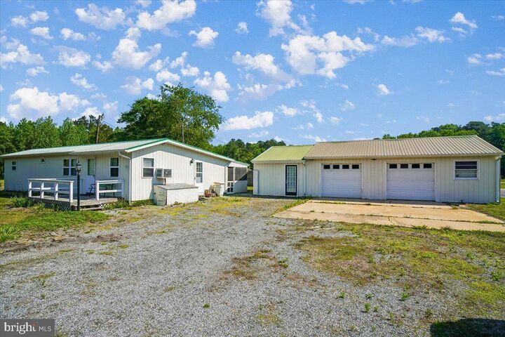 Property Photo: 34061 Substation Road DE 19945