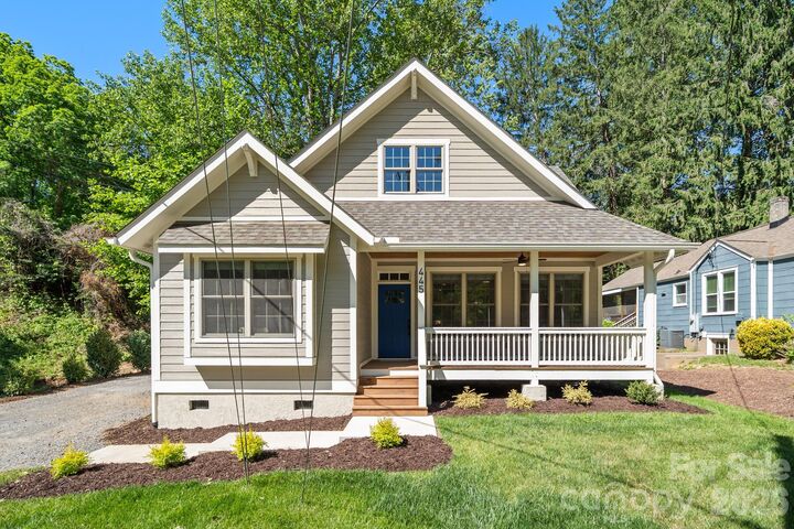 Property Photo:  445 Governors View Road  NC 28805 