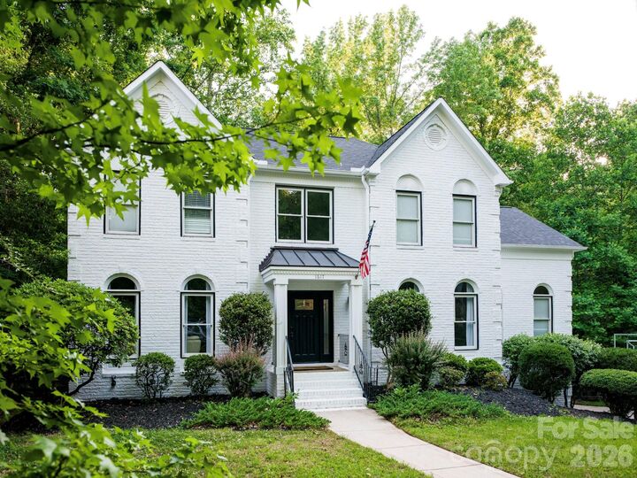 Property Photo: 1617 Home Place NC 28105