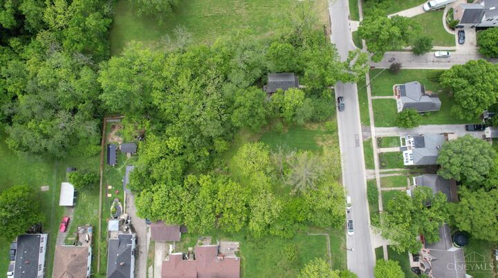Property Photo:  1120 Jefferson Avenue  OH 45246 