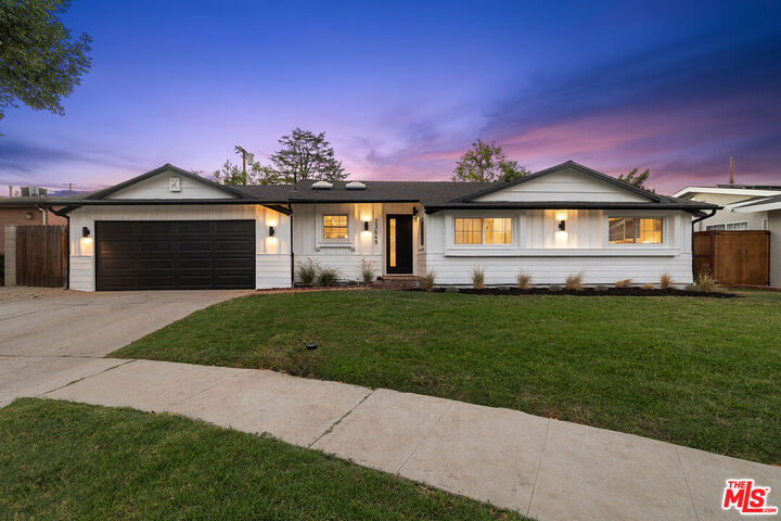 Property Photo:  23649 Emelita St  CA 91367 