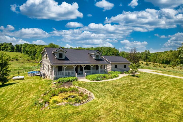 Property Photo: 8265 Preston Road OH 43055