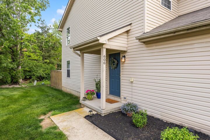 Property Photo:  606 Chadwood Drive  OH 43230 