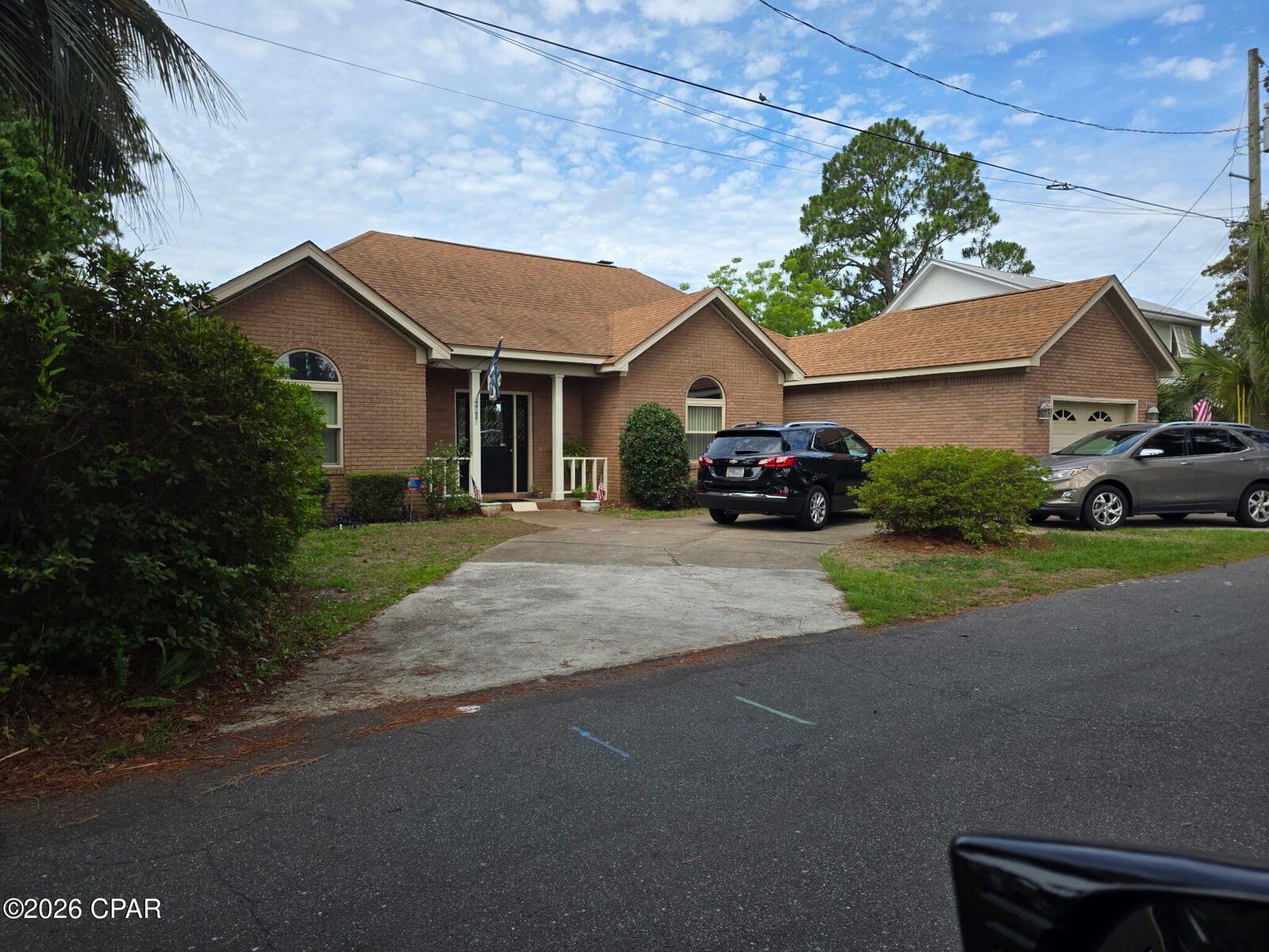 Property Photo: 6303 Palm Court FL 32408