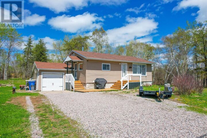 Property Photo:  1742 Highway 17 East  ON P0H 1H0 