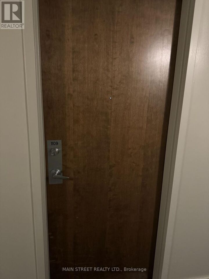 Property Photo:  179 George Street 1109  ON K1N 1J8 