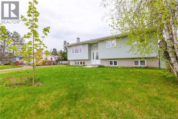 Property Photo:  6 Airview  NB E1A 4Z9 