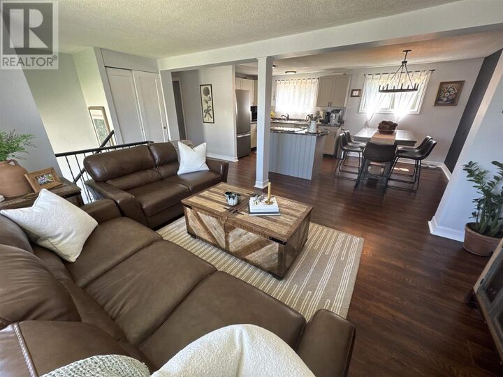 Property Photo:  1 Gillanders Rd  ON P5A 1W4 