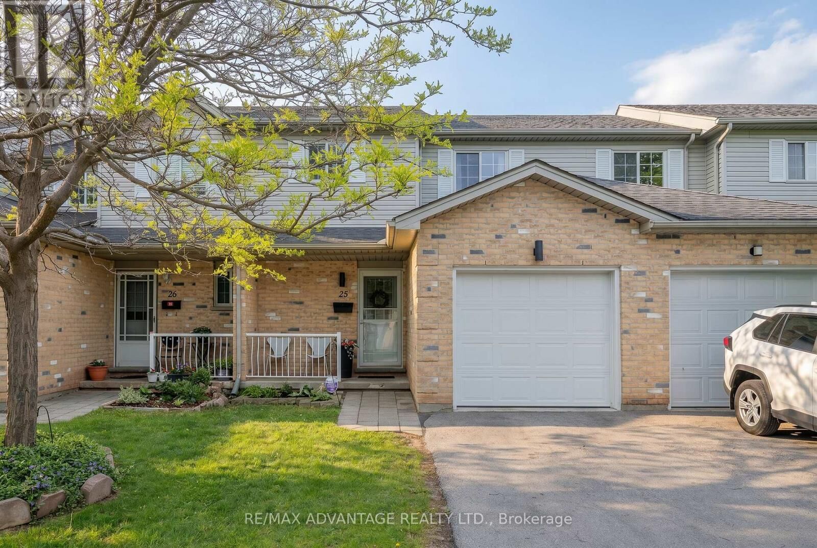 Property Photo: 750 Osgoode Drive 25 ON N6E 2G2