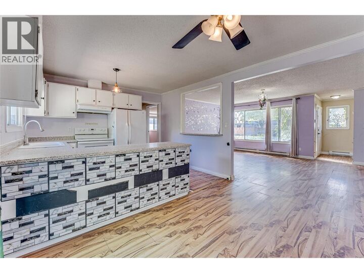 Property Photo: 1309 43 Street BC V1T 7R7