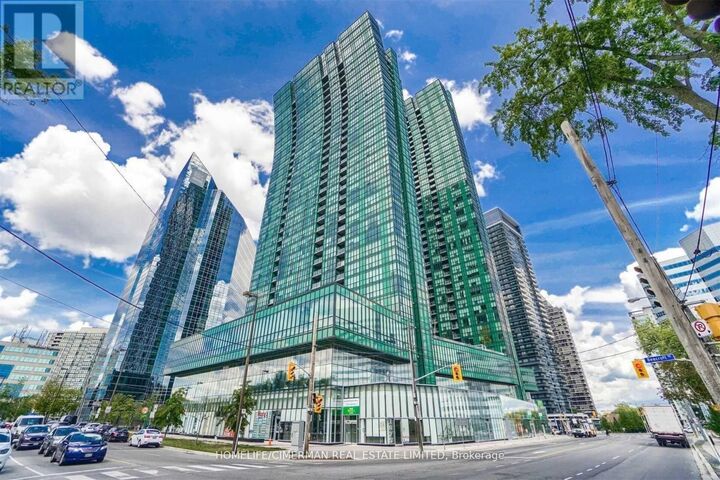Property Photo: 11 Bogert Avenue 3206 ON M2N 0H4