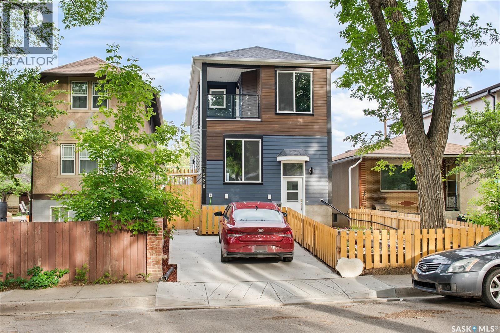 Property Photo:  1920 Athol Street  SK S4T 3E3 