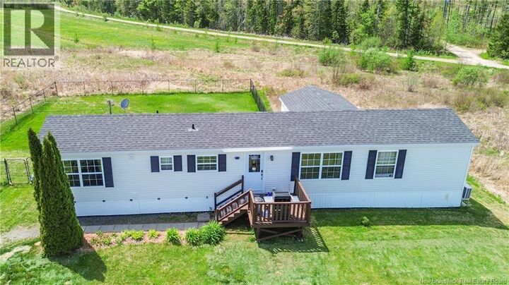 Property Photo:  46 Sunpoke Road  NB E3B 8Y6 