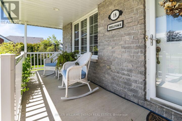 Property Photo: 18 Applewood Drive ON K0L 1L0