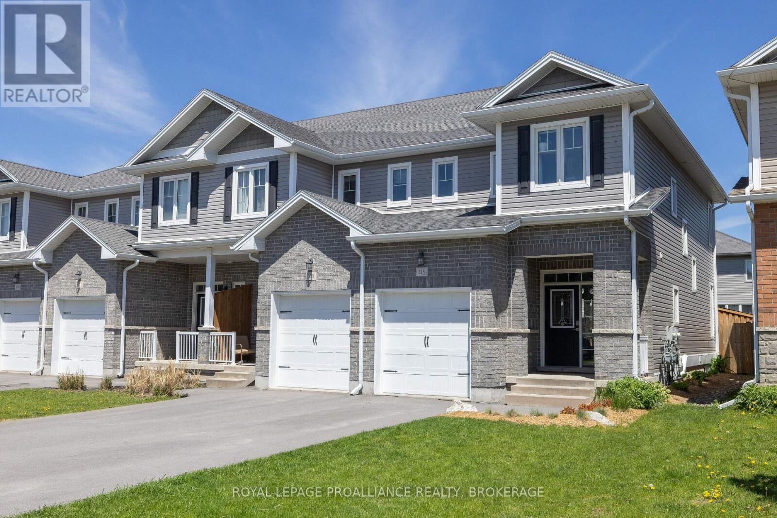 Property Photo:  318 Janette Street  ON K7P 0K8 