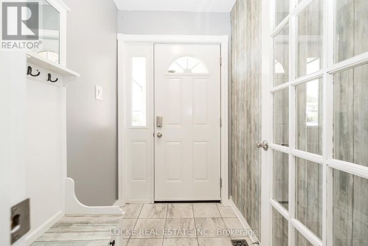 Property Photo:  1488 Gaultois Avenue  ON K1C 3G9 
