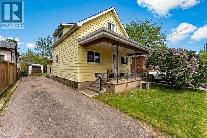 Property Photo: 17 Moote Street ON L2N 1B3