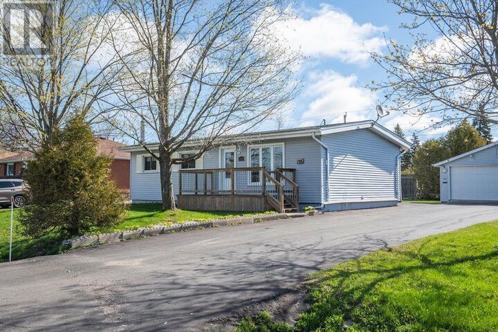 Property Photo:  124 Albion St  ON P6B 5E1 