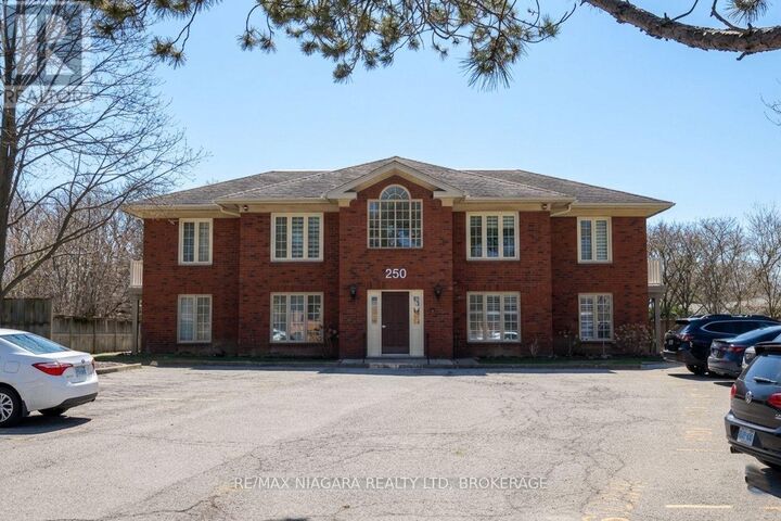 Property Photo:  250 Linwell Road 202  ON L2N 1S2 