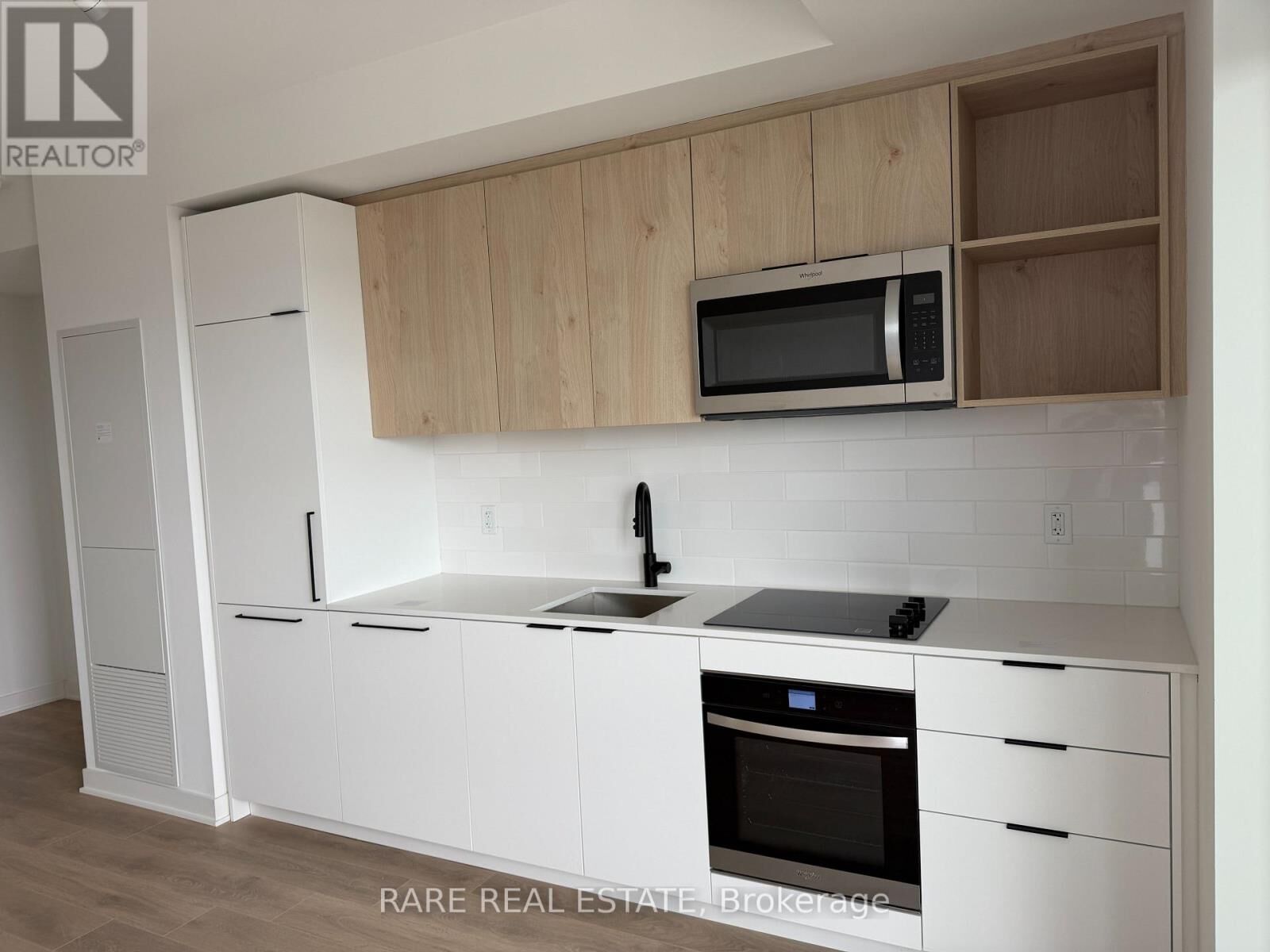 Property Photo:  1185 Dupont Street 1411  ON M6H 4H7 