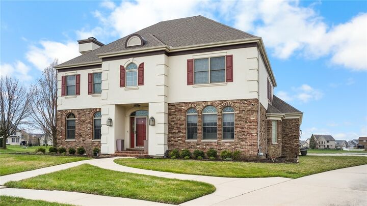 Property Photo:  1607 Chestnut Grove Court  IL 61822 