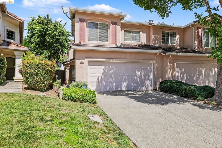 Property Photo:  1806 Gardenia Ct  CA 94531 