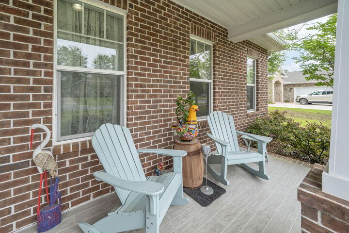 Property Photo:  434 Mango Lane  FL 32439 