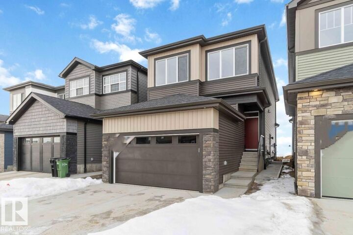 Property Photo: 29 Devonshire Drive AB T8B 0G7