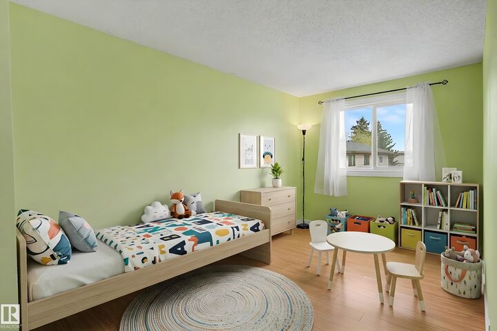 Property Photo: 9619 180 Street NW 41 AB T5T 4L9