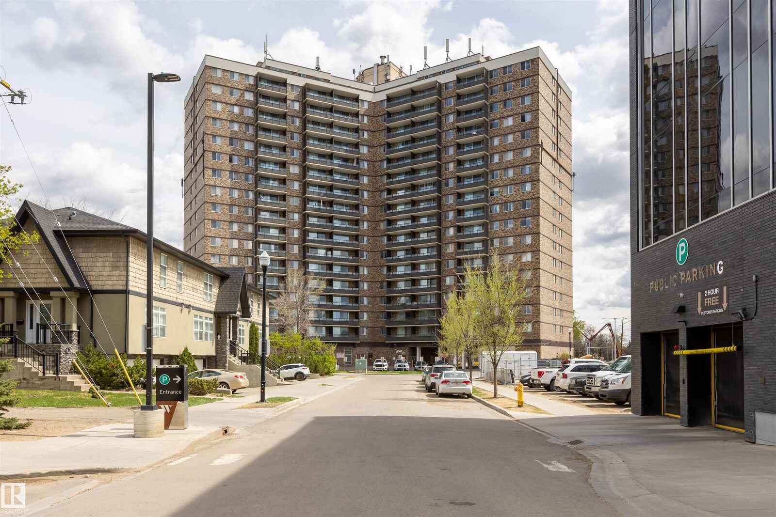 Property Photo:  13910 Stony Plain Road NW 708  AB T5N 3R2 