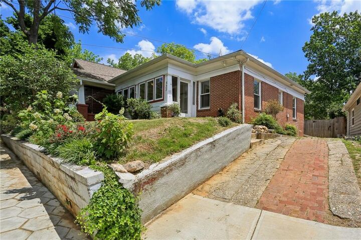 Property Photo:  523 Candler Street NE  GA 30307 