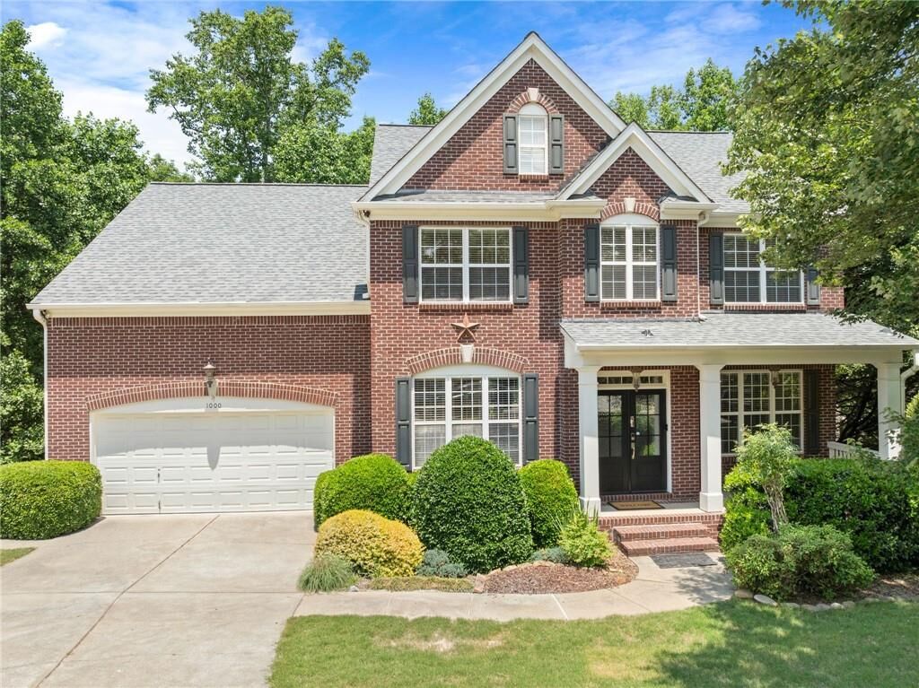 Property Photo: 1000 Island Bluf Lane GA 30518