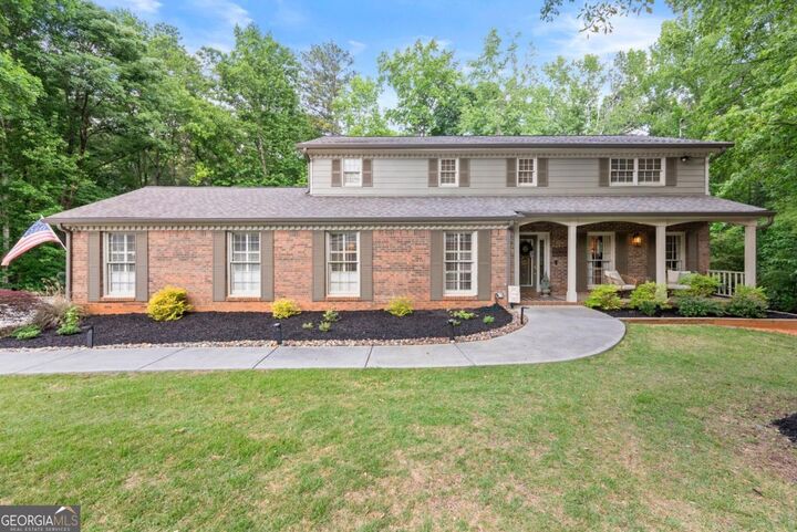 Property Photo: 3814 Shawnee Run SW GA 30047
