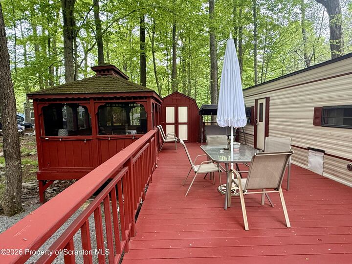 Property Photo:  867 Whitetail Way  PA 18424 