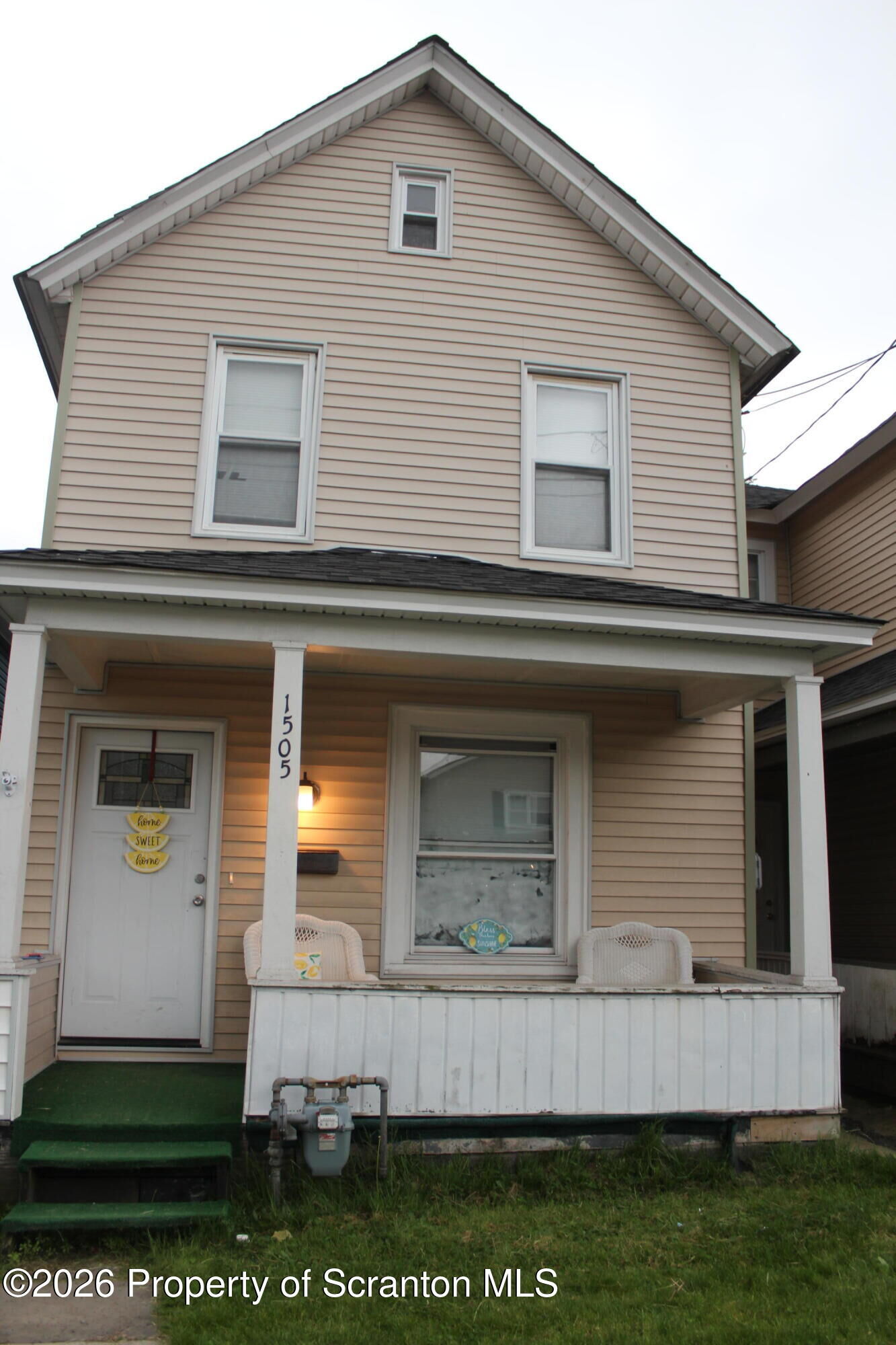 Property Photo: 1505 Luzerne Street PA 18504