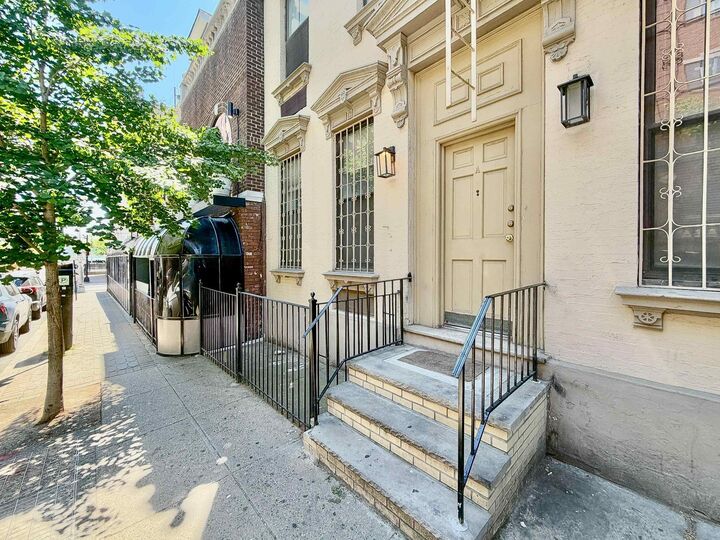Property Photo:  41 1st St 1A  NJ 07307 
